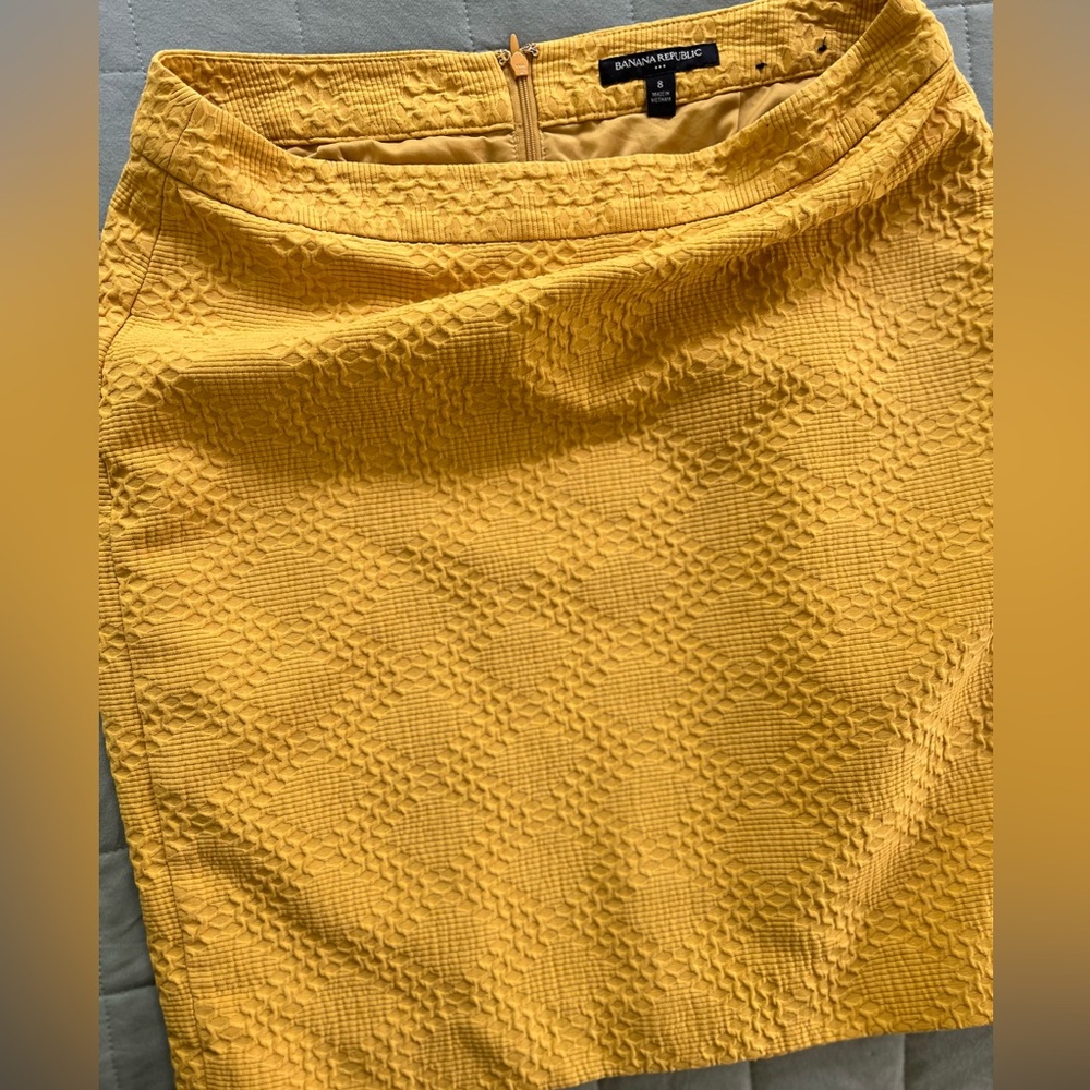 Banana Republic Yellow Gold Marigold Geometric Textured Pencil Skirt Size 8